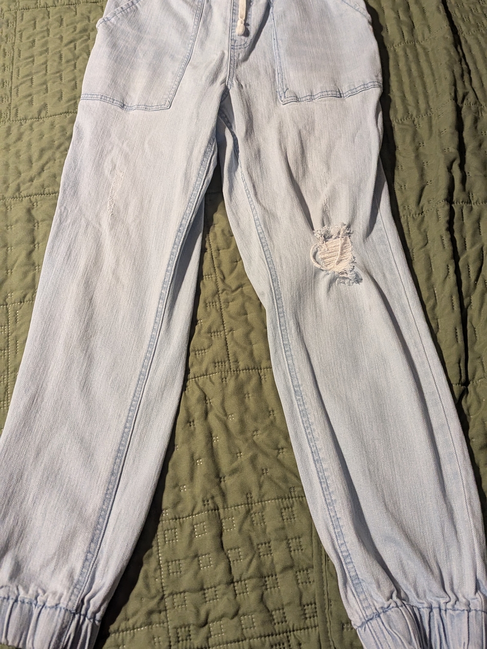 Forever 21 Light Blue Distressed Boyfriend Jogger Jeans